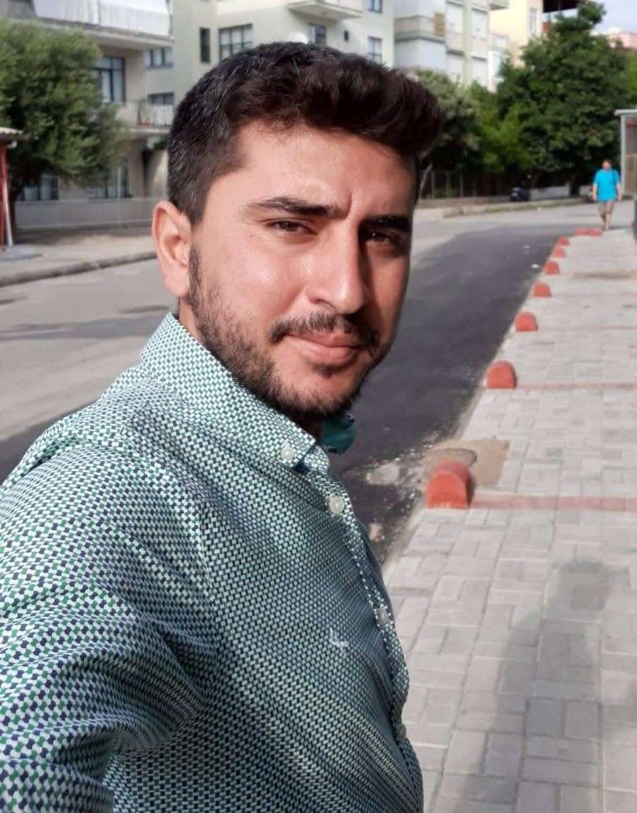 Sokak ortasında katliam! 3 arkadaş öldürüldü 12
